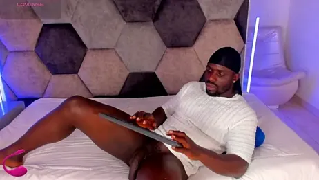 Latrellx7 webcam model stream image