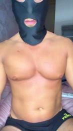 Urus86 webcam cam4 model stream image