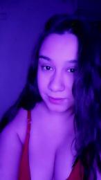 Veruzkahell webcam model stream image