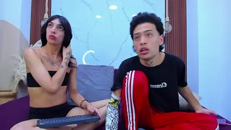 Loversinfire2 webcam model stream image