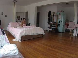 voyeurcam-celticiron-02 webcam camsoda model stream image