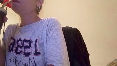 Larafoxok webcam cam4 model stream image