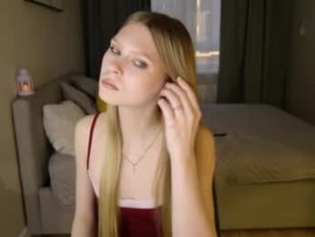 alexialunaris webcam chaturbate model stream image