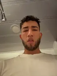 liam_bronw webcam model stream image