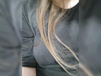 Misssexyberry webcam bongacams model stream image