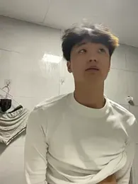 icecream-002 webcam stripchat model stream image