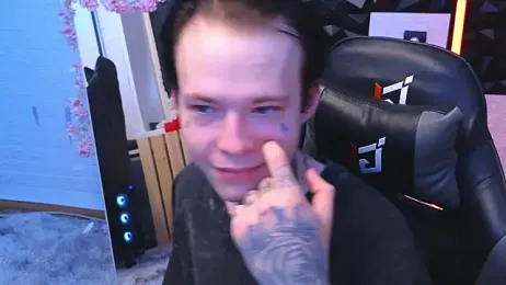 AdamKerek webcam model stream image
