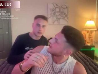 chaseleone webcam model stream image