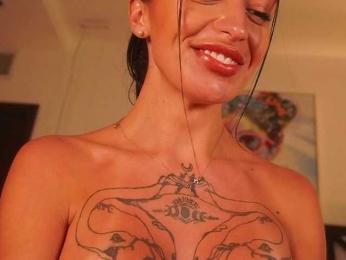 LunaMystyque webcam bongacams model stream image