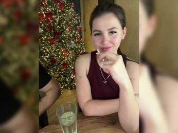 SladenkieVmeste webcam model stream image