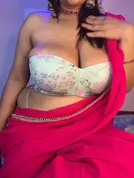 DevineDevilQueen webcam model stream image