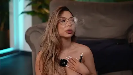 Assmerising webcam model stream image