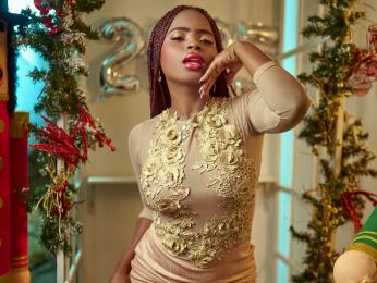 LindaBree webcam livejasmin model stream image