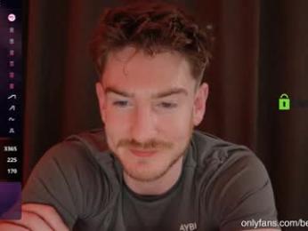 heyhotty1 webcam chaturbate model stream image