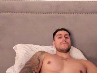 Spartacozz webcam model stream image