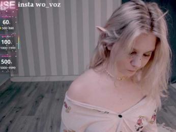 wo_voz webcam model stream image