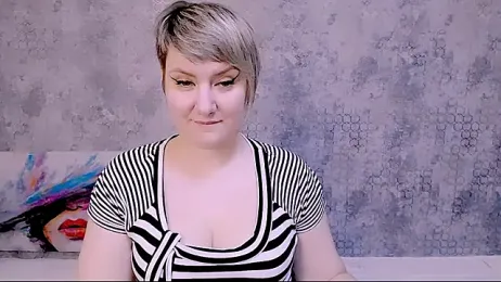Djullia webcam model stream image