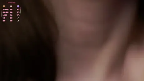 AmiLewis webcam model stream image