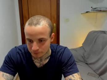 _layne webcam model stream image