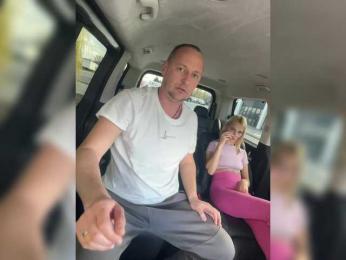 DonorDi webcam model stream image