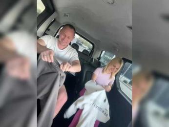 DonorDi webcam model stream image