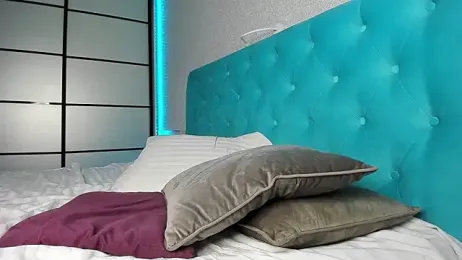 CrazyWomen webcam model stream image