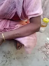 parmila203 webcam model stream image