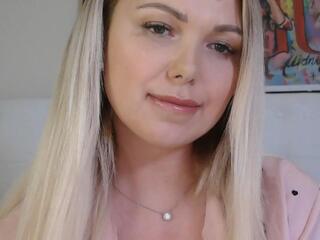 Sexy Mela webcam model stream image
