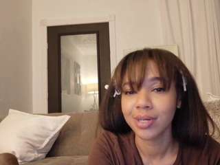 prettyjess webcam model stream image