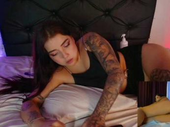 Couple-latinX webcam bongacams model stream image