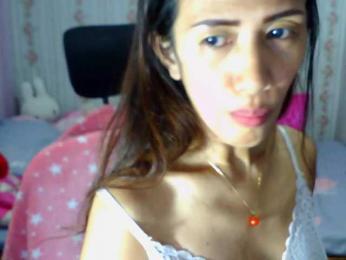 Clitoria webcam bongacams model stream image