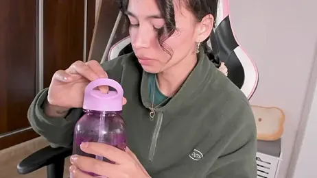 Adriennesexxx webcam stripchat model stream image