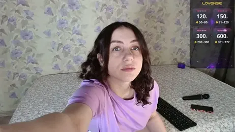 Louise_Lavender webcam model stream image