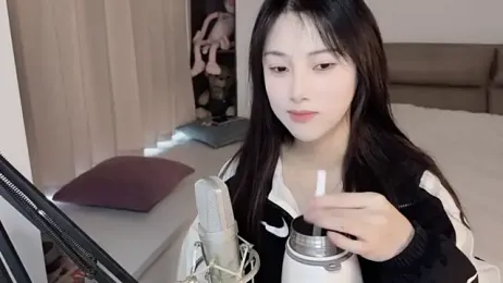 HaagenDazs_ webcam model stream image