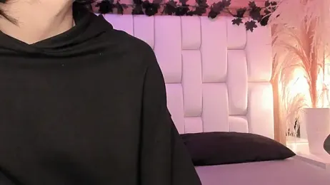 Daphne_And_Roger webcam stripchat model stream image