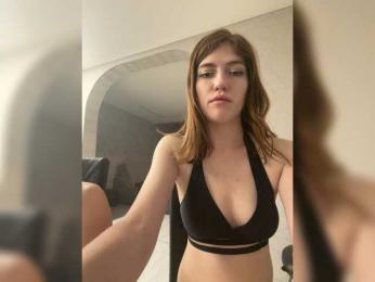Alinagilberd03 webcam model stream image