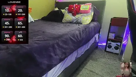 Blondiewithanass webcam stripchat model stream image