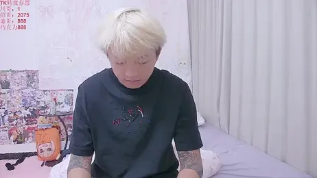 Chocolates-001 webcam model stream image