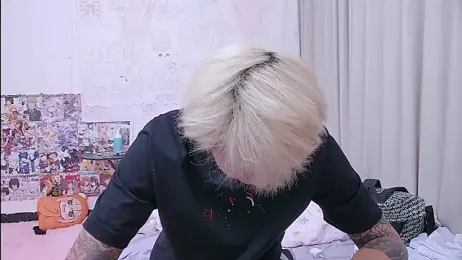 Chocolates-001 webcam model stream image