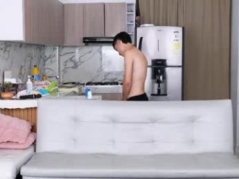 golden_girlss webcam chaturbate model stream image