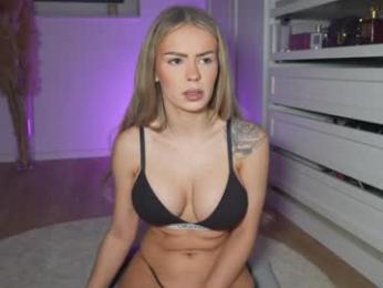 hotbella_ webcam chaturbate model stream image