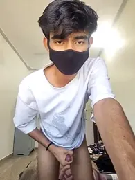 its_coco72 webcam model stream image