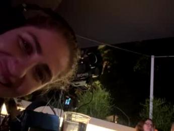 saraloverays webcam model stream image