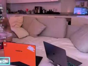 ap_couple webcam model stream image