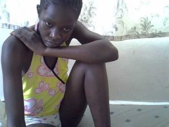 Prettyslim webcam model stream image