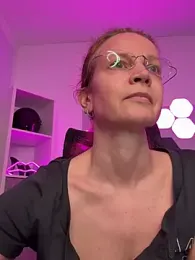 AnnikaRose webcam model stream image