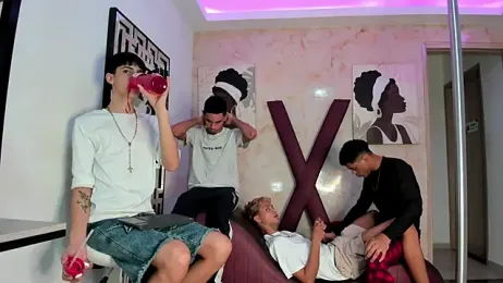 EMPIRE_BOYS1 webcam model stream image