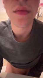 Twinkitaporcell webcam model stream image