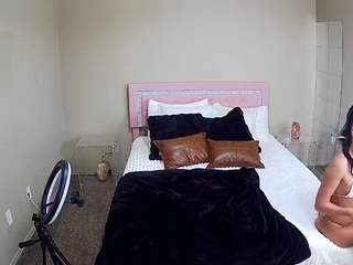 voyeurcam-whitneyoc-01 webcam model stream image
