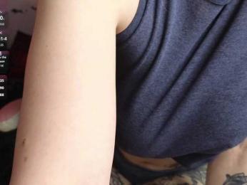 Devilsbride webcam bongacams model stream image